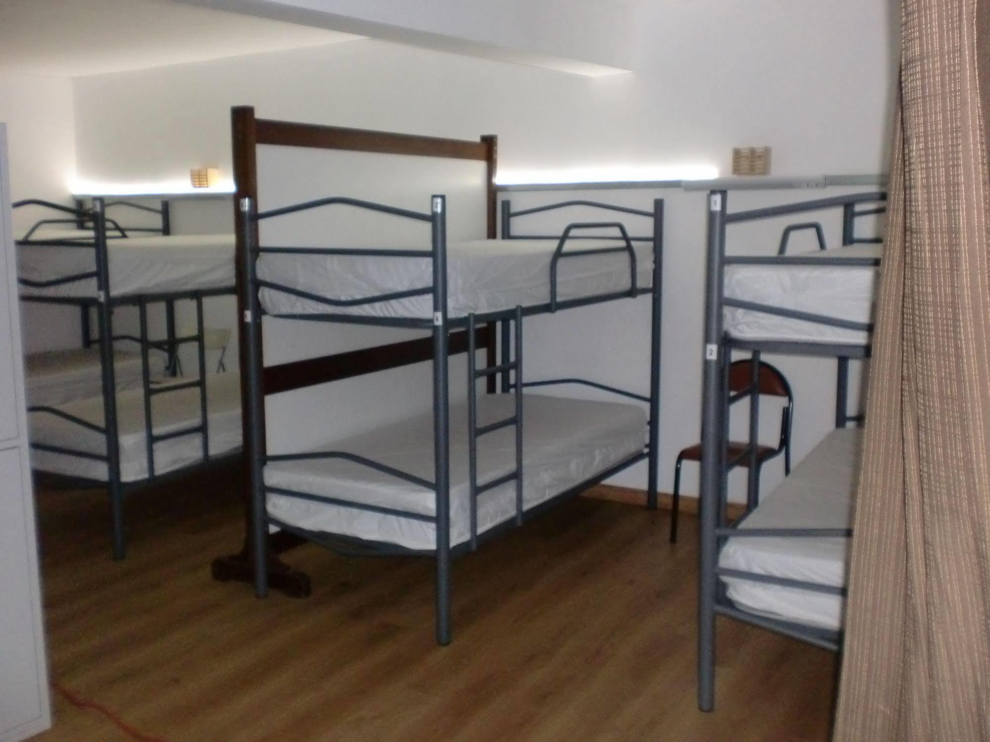 Albergue Monterrey Σαντιάγο ντε Κομποστέλα Εξωτερικό φωτογραφία